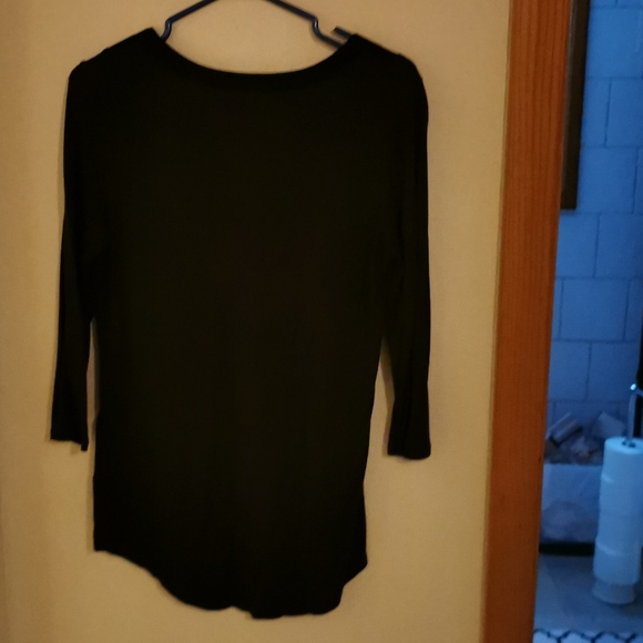 T-shirt - Picture 4 of 5